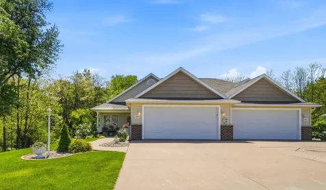 403 Aspen Trail Muscatine IA 52761
