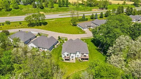 403 Aspen Trail Muscatine IA 52761