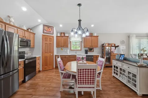 403 Aspen Trail Muscatine IA 52761