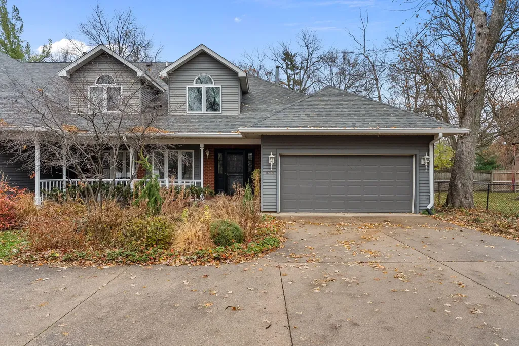1018 Marcy Street Iowa City IA 52240
