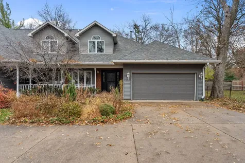 1018 Marcy Street Iowa City IA 52240
