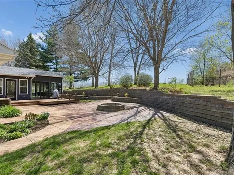 2698 Hidden Valley Solon IA 52333