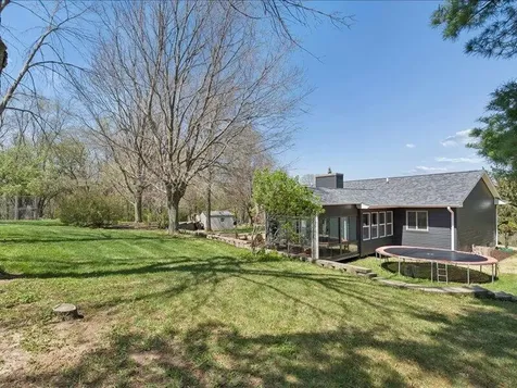2698 Hidden Valley Solon IA 52333