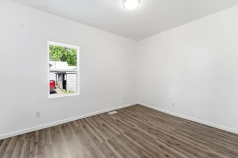 1006 7th Street Muscatine IA 52761