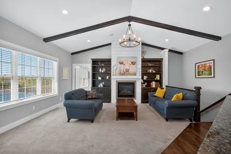 1062 Oak View Tipton IA 52772
