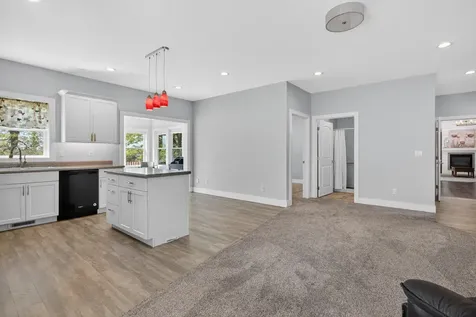 1062 Oak View Tipton IA 52772