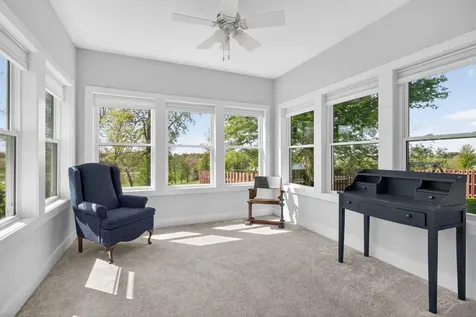 1062 Oak View Tipton IA 52772