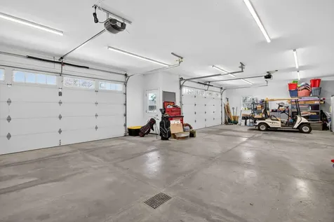 1062 Oak View Tipton IA 52772