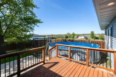 1062 Oak View Tipton IA 52772