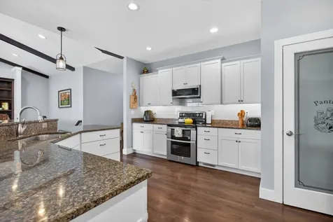 1062 Oak View Tipton IA 52772