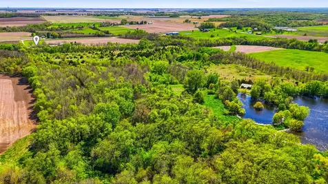 2419 155th Street Muscatine IA 52761