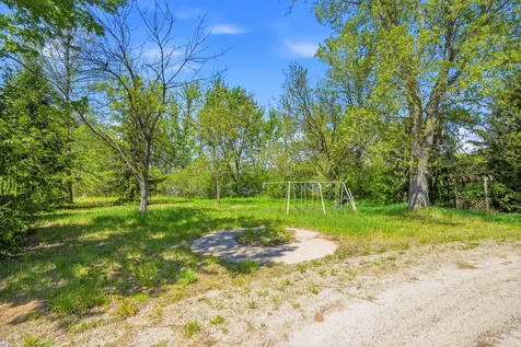 2419 155th Street Muscatine IA 52761