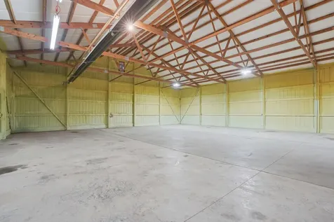 2419 155th Street Muscatine IA 52761
