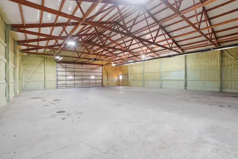 2419 155th Street Muscatine IA 52761