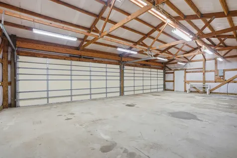 2419 155th Street Muscatine IA 52761