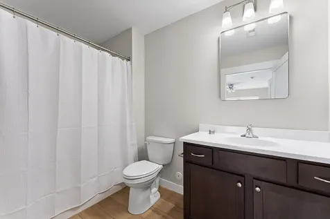 1512 Duncan Drive Muscatine IA 52761