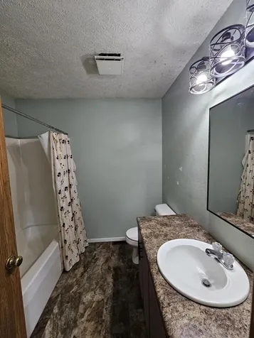306 Iowa Wilton IA 52778