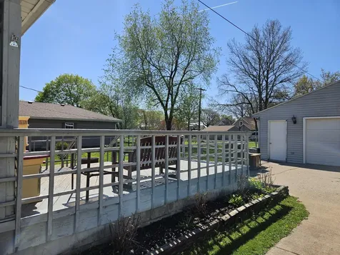 907 7th Street Durant IA 52747