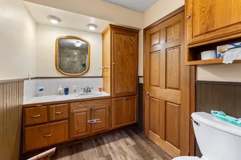 727 Isett Avenue Wapello IA 52653