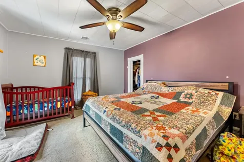 727 Isett Avenue Wapello IA 52653