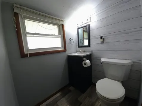 809 Court Street Wilton IA 52778
