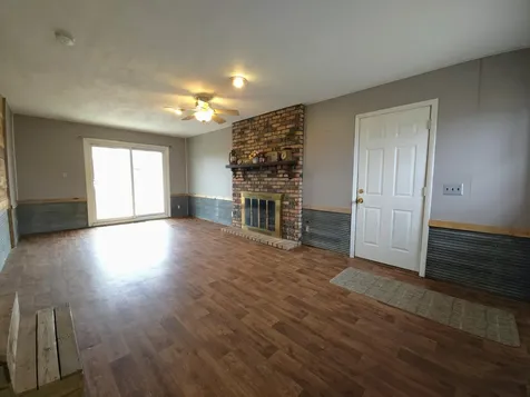 809 Court Street Wilton IA 52778