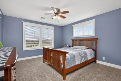 3120 Clermont Drive Muscatine IA 52761
