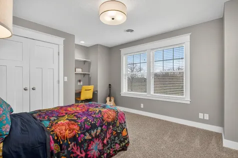 3120 Clermont Drive Muscatine IA 52761