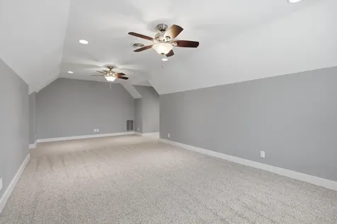3120 Clermont Drive Muscatine IA 52761