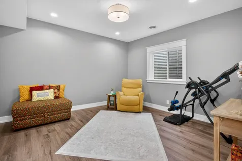 3120 Clermont Drive Muscatine IA 52761