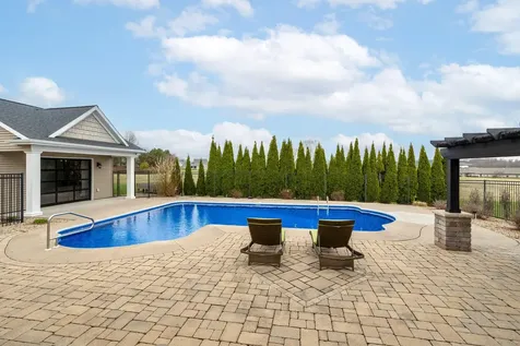 3120 Clermont Drive Muscatine IA 52761