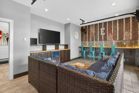 3120 Clermont Drive Muscatine IA 52761
