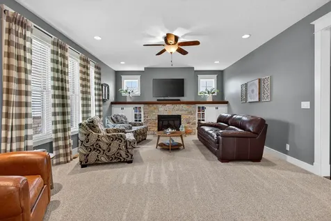 3120 Clermont Drive Muscatine IA 52761