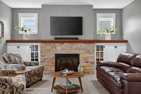 3120 Clermont Drive Muscatine IA 52761