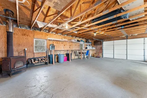 1459 Cedarview Muscatine IA 52761