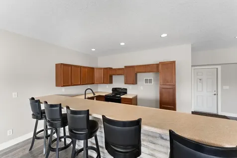 1459 Cedarview Muscatine IA 52761