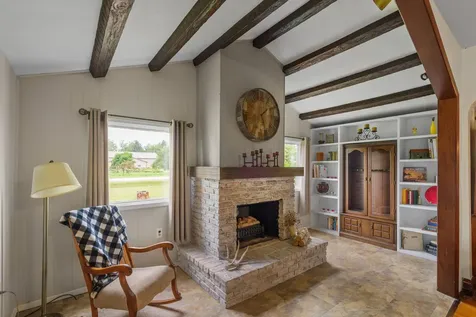 9996 W Avenue Columbus Junction IA 52738