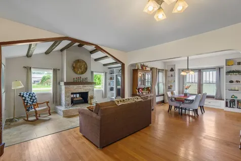 9996 W Avenue Columbus Junction IA 52738