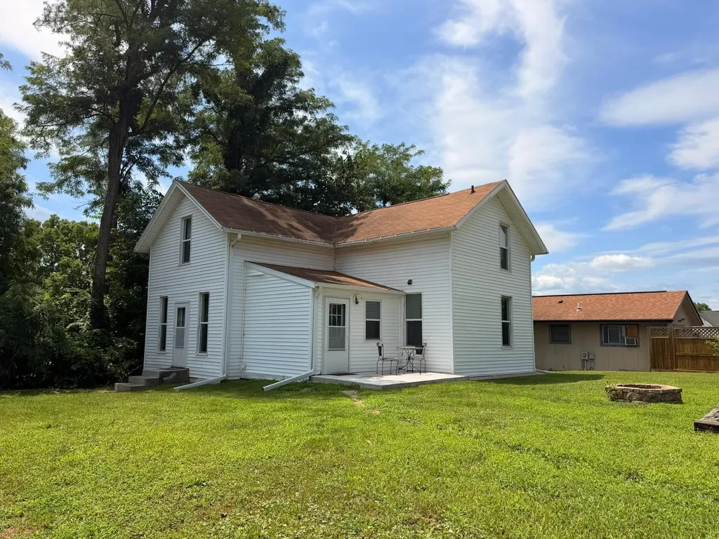 613 Climer Street Muscatine IA 52761