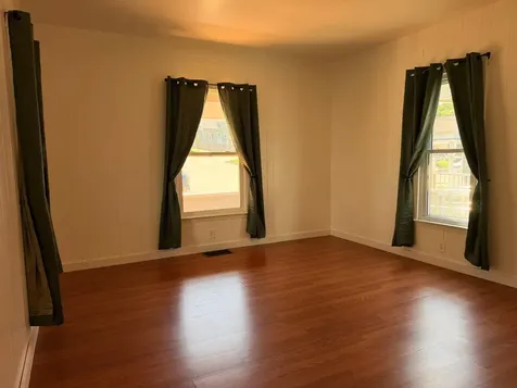 1021 Iowa Avenue Muscatine IA 52761