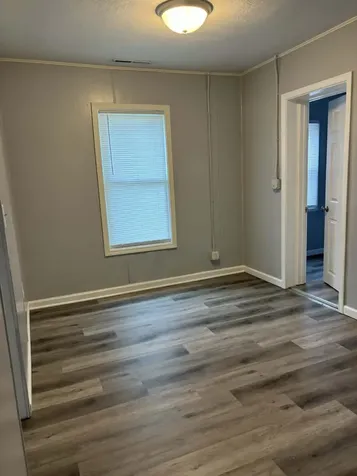 2114 Grand Muscatine IA 52761