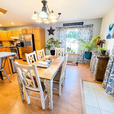 2808 Chestnut Columbus City IA 52737