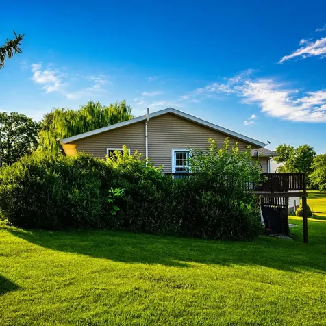 2808 Chestnut Columbus City IA 52737