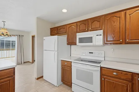2923 Patrick Lane Muscatine IA 52761