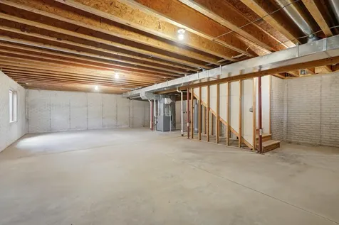 2923 Patrick Lane Muscatine IA 52761