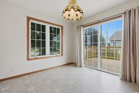 2923 Patrick Lane Muscatine IA 52761
