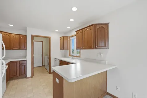 2923 Patrick Lane Muscatine IA 52761