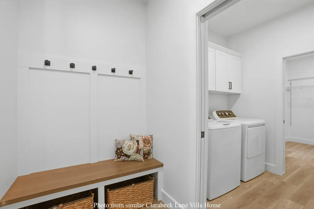 2012 Clarabeck Lane Muscatine IA 52761