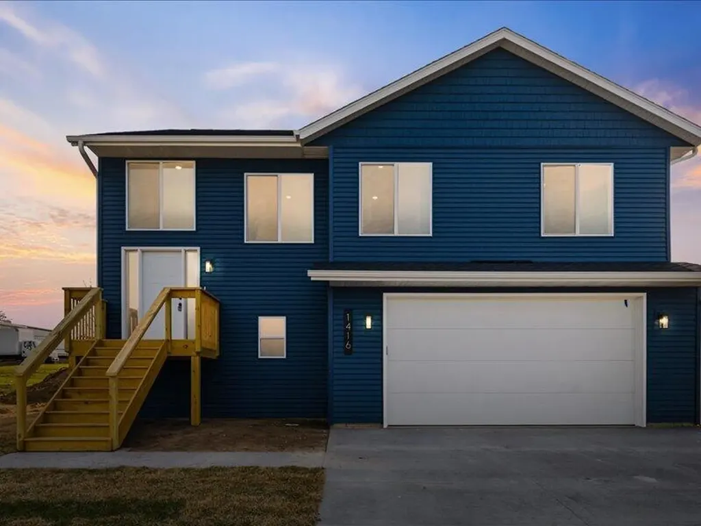 1508 Duncan Drive Muscatine IA 52761