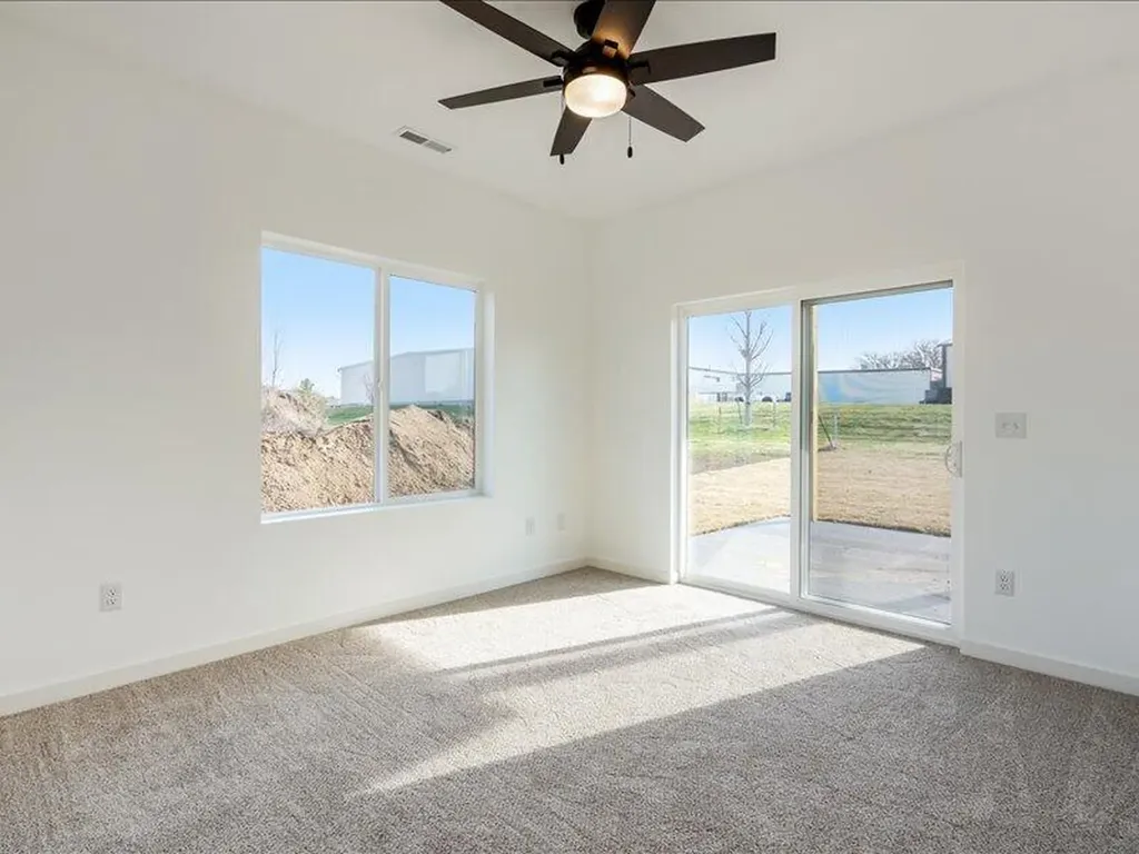 1508 Duncan Drive Muscatine IA 52761